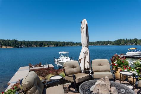 1303 Lakehurst Drive Bremerton WA 98312