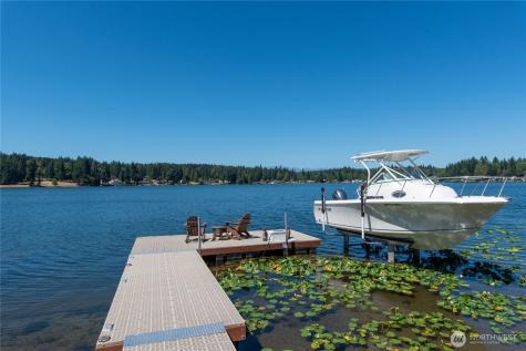 1303 Lakehurst Drive Bremerton WA 98312