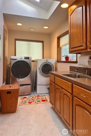 39811 272nd Avenue SE Enumclaw WA 98022