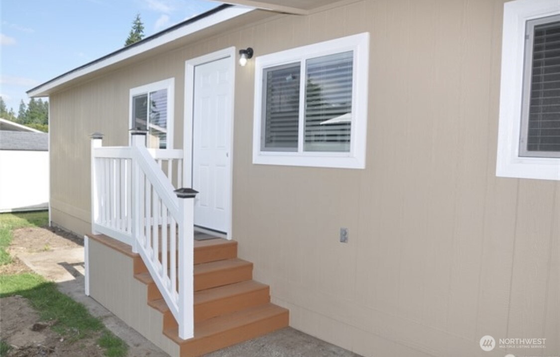 18501 52nd Avenue W Lynnwood WA 98037