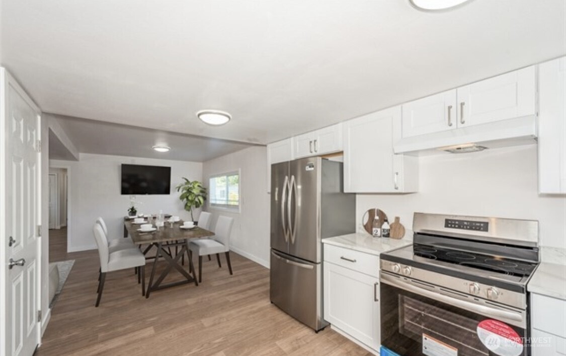 18501 52nd Avenue W Lynnwood WA 98037