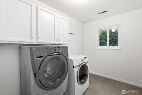 1113 SW 325th Place Federal Way WA 98023