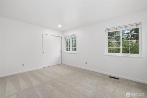 1113 SW 325th Place Federal Way WA 98023