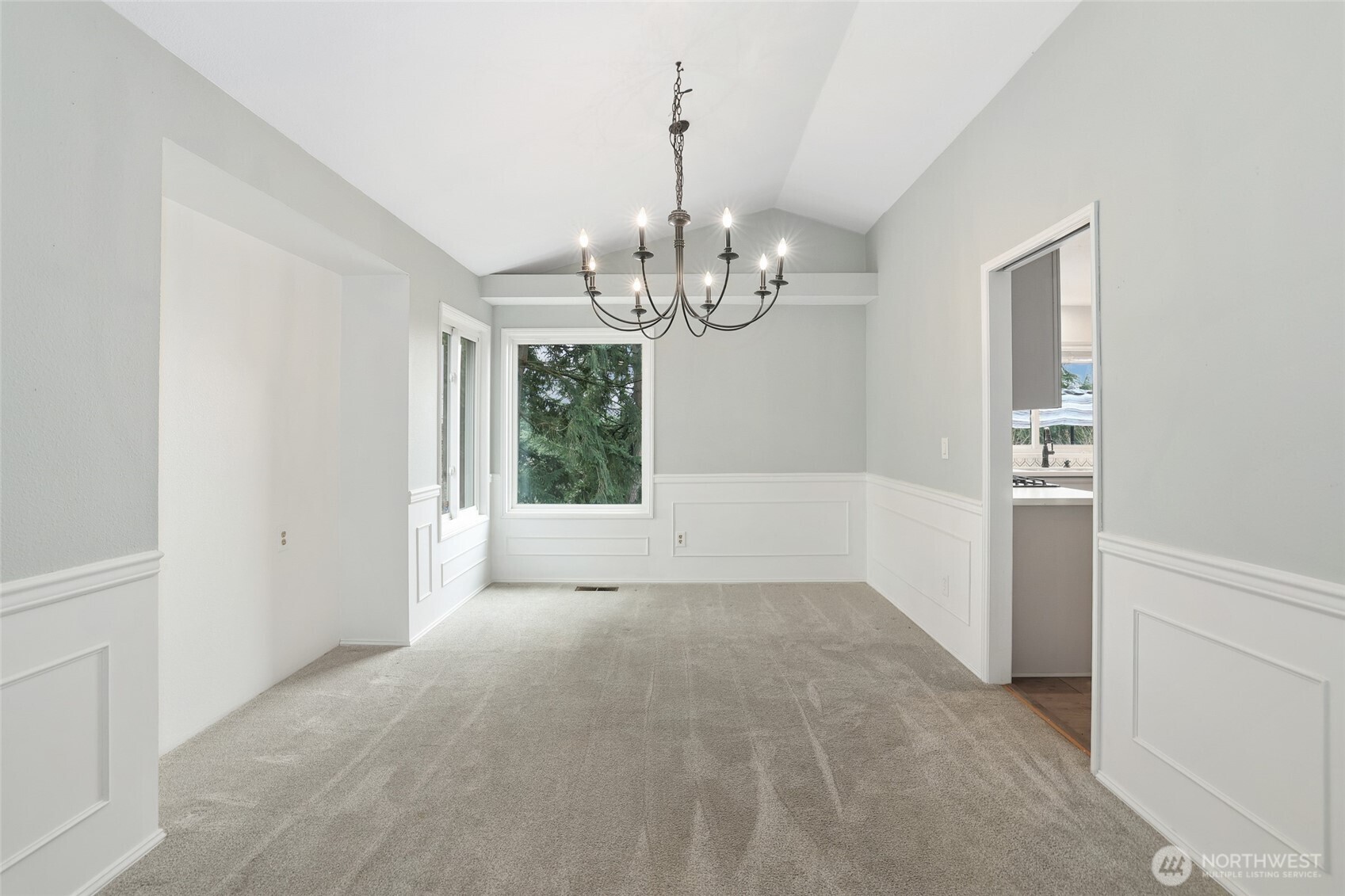 1113 SW 325th Place Federal Way WA 98023