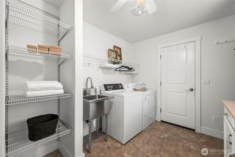 1327 196th Avenue NW Lakebay WA 98349