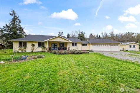 1327 196th Avenue NW Lakebay WA 98349