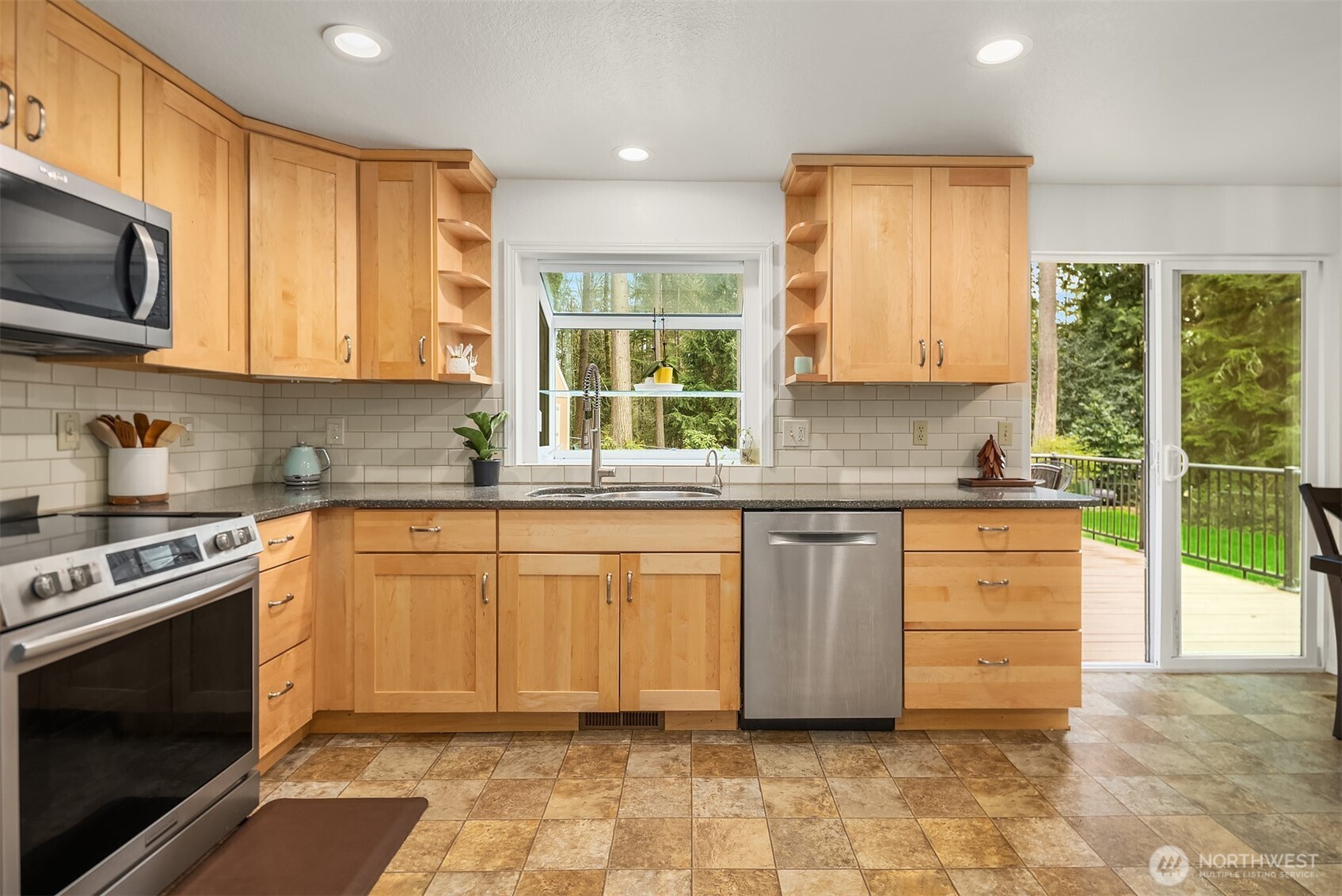 21803 NE 154th Street Woodinville WA 98077