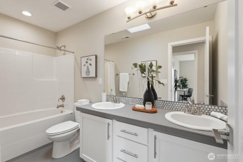 18216 137th Place SE Renton WA 98058