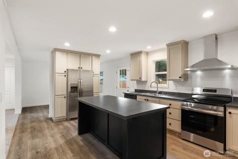 16232 Jordan Way Arlington WA 98223