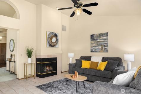 611 S 32nd Street Renton WA 98055