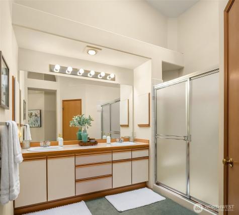 611 S 32nd Street Renton WA 98055