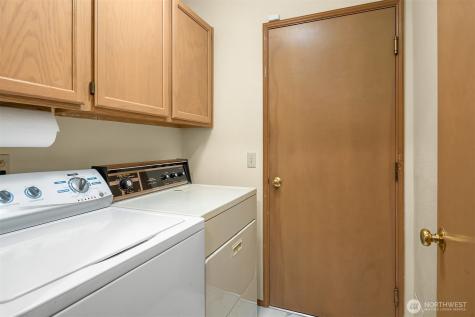 611 S 32nd Street Renton WA 98055