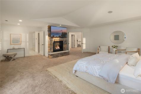 6577 102nd Avenue NE Kirkland WA 98033