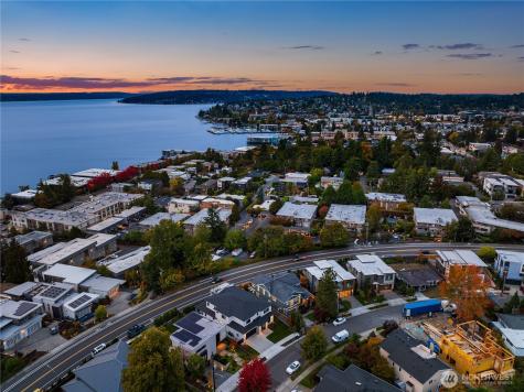 6577 102nd Avenue NE Kirkland WA 98033