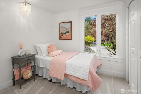 2605 234th Avenue NE Sammamish WA 98074
