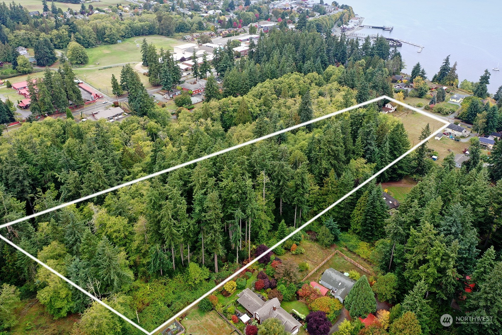 321 Edgecliff Drive Langley WA 98260