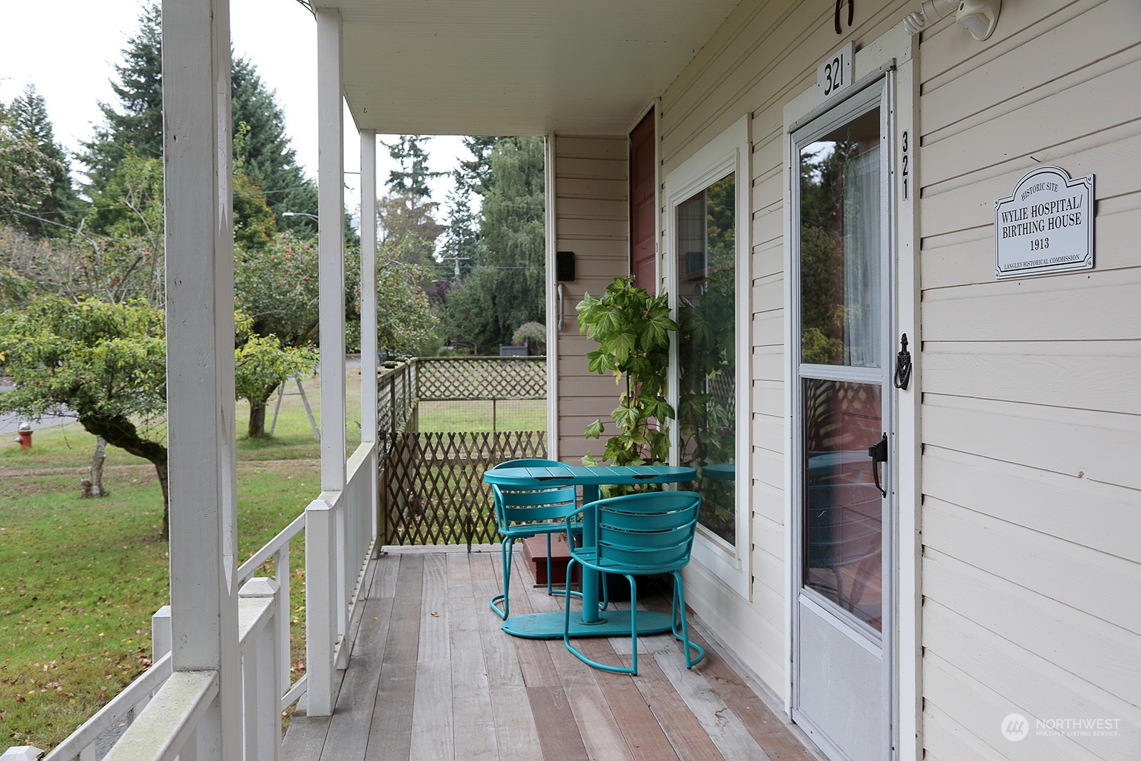 321 Edgecliff Drive Langley WA 98260