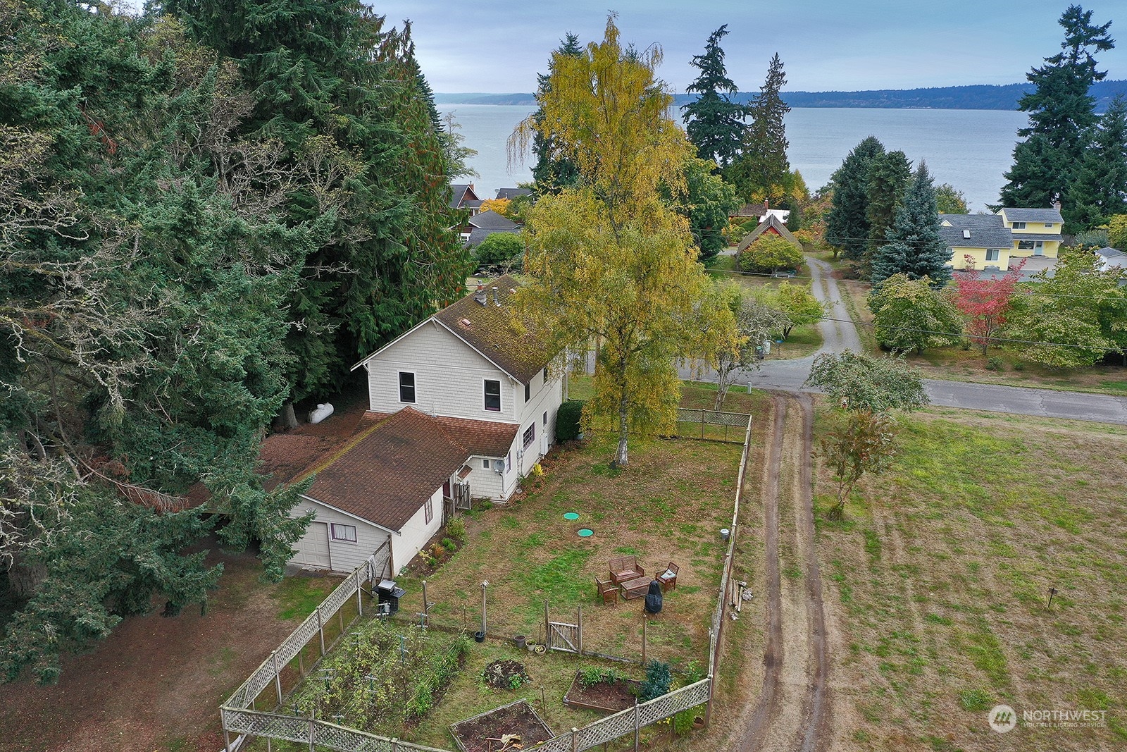 321 Edgecliff Drive Langley WA 98260