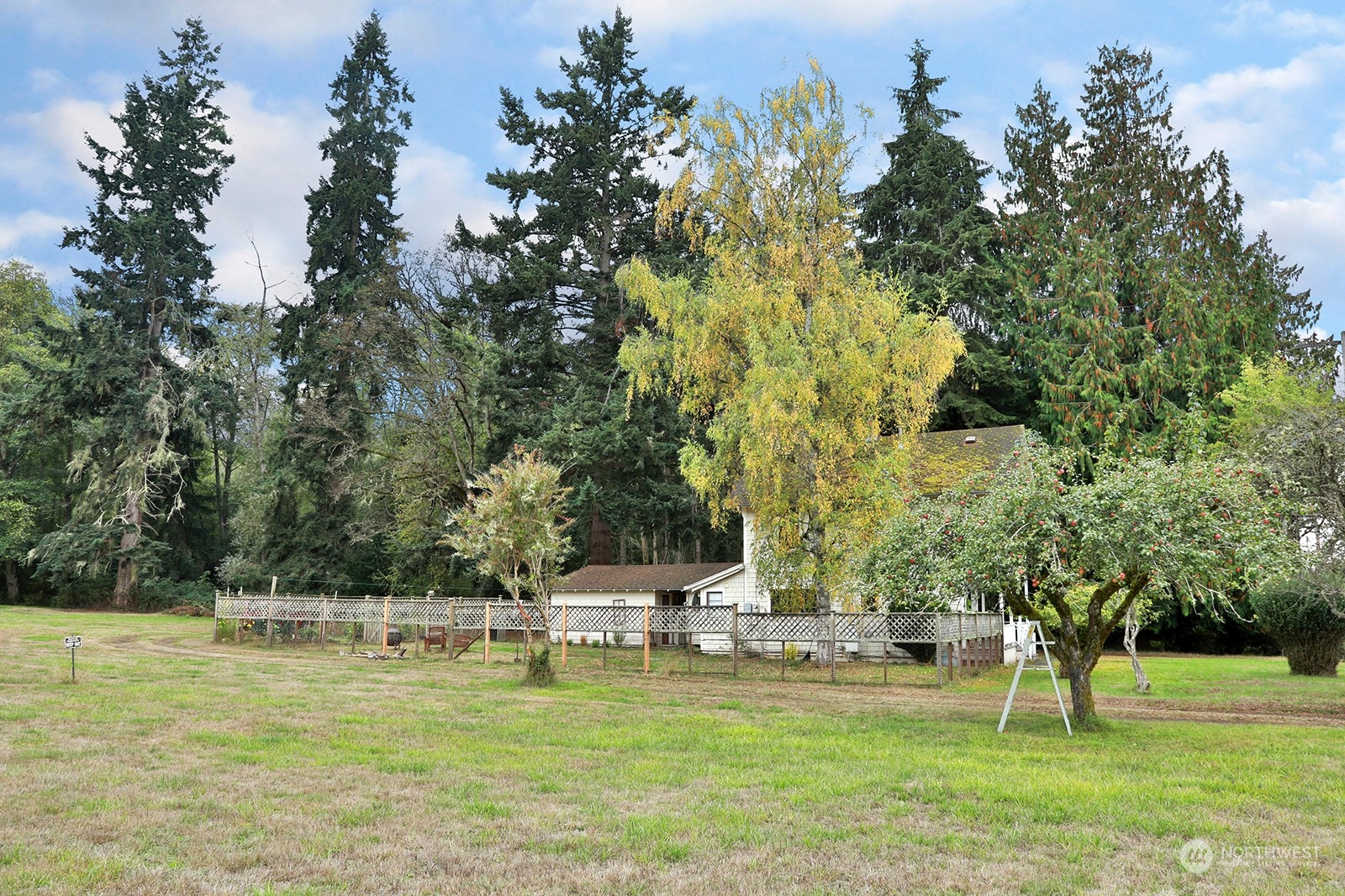 321 Edgecliff Drive Langley WA 98260