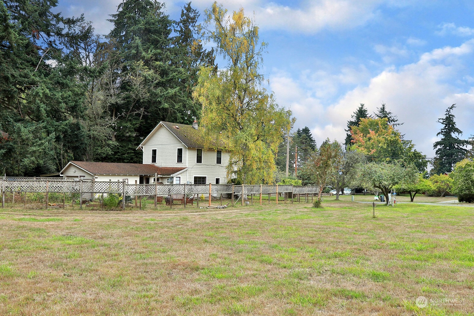 321 Edgecliff Drive Langley WA 98260