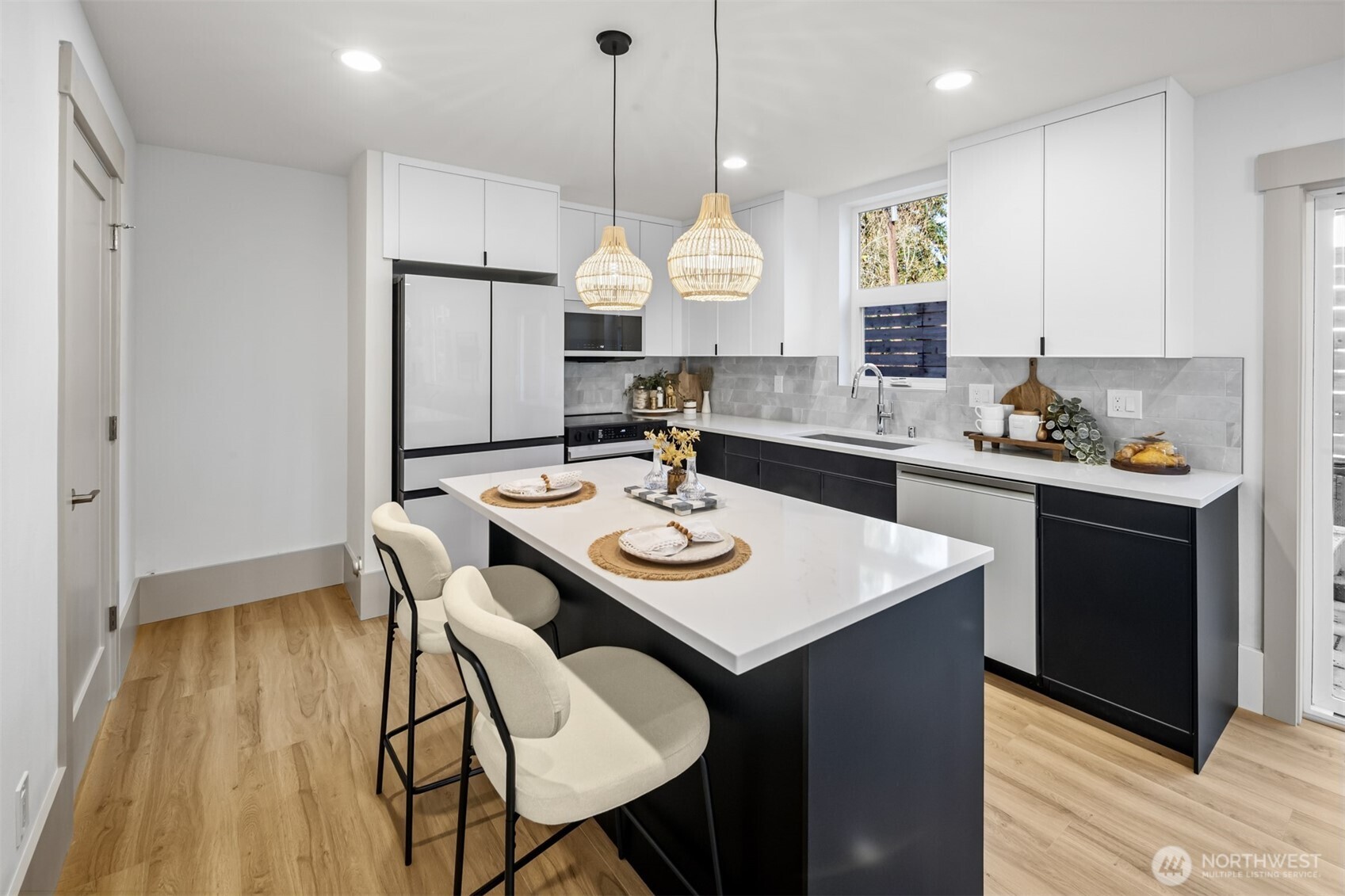 2935 39th Avenue SW Seattle WA 98116
