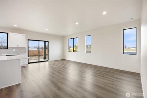 601 Dorsing Street Moses Lake WA 98837