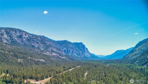 19 A And B Two Rivers Road Mazama WA 98833