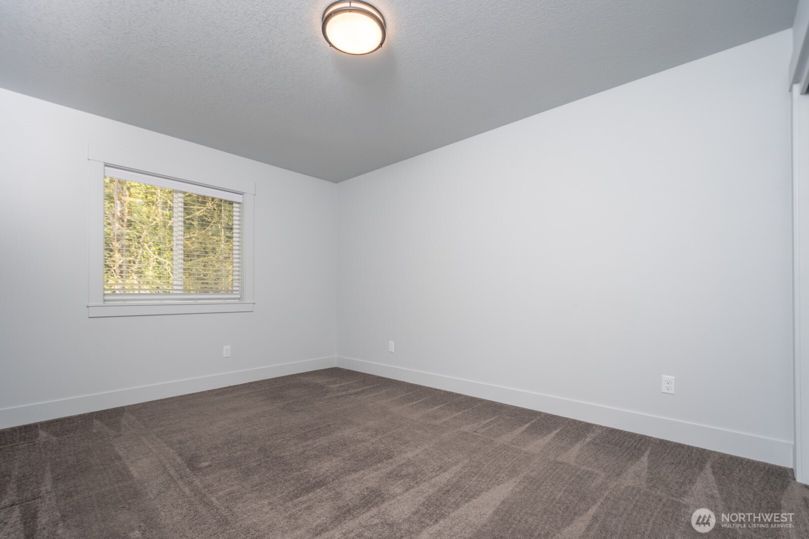 206 Oak Street Winlock WA 98596