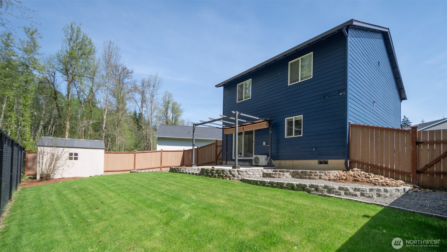 206 Oak Street Winlock WA 98596