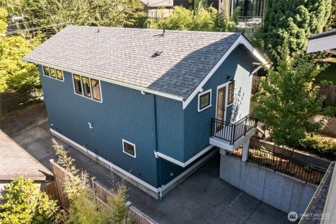 2708 1st Avenue W Seattle WA 98119