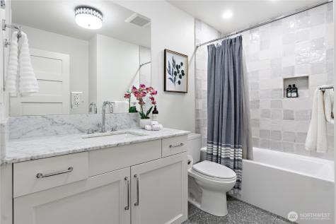 2708 1st Avenue W Seattle WA 98119