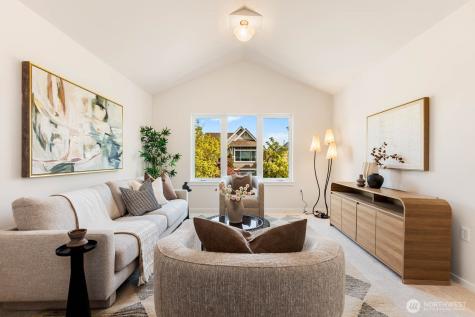 3463 NE Madison Way Issaquah WA 98029