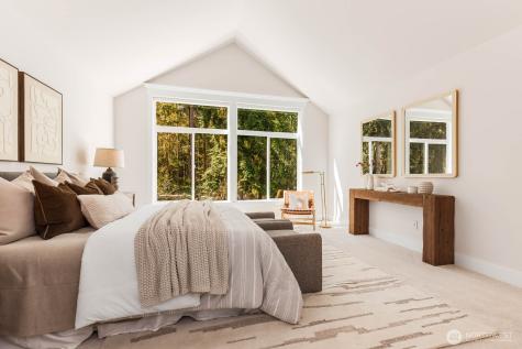 3463 NE Madison Way Issaquah WA 98029