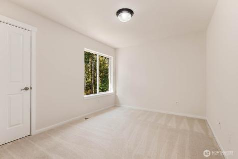 3463 NE Madison Way Issaquah WA 98029