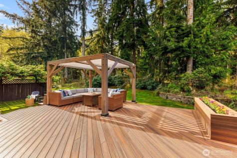 3463 NE Madison Way Issaquah WA 98029