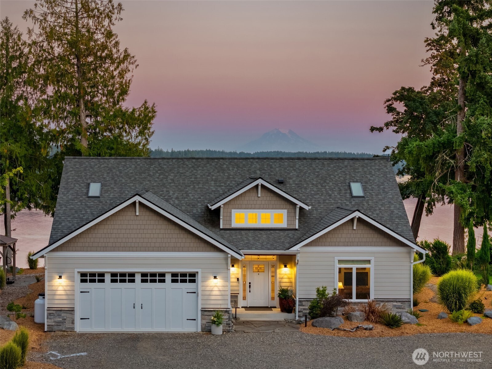211 E Vineyard Crest Road Grapeview WA 98546