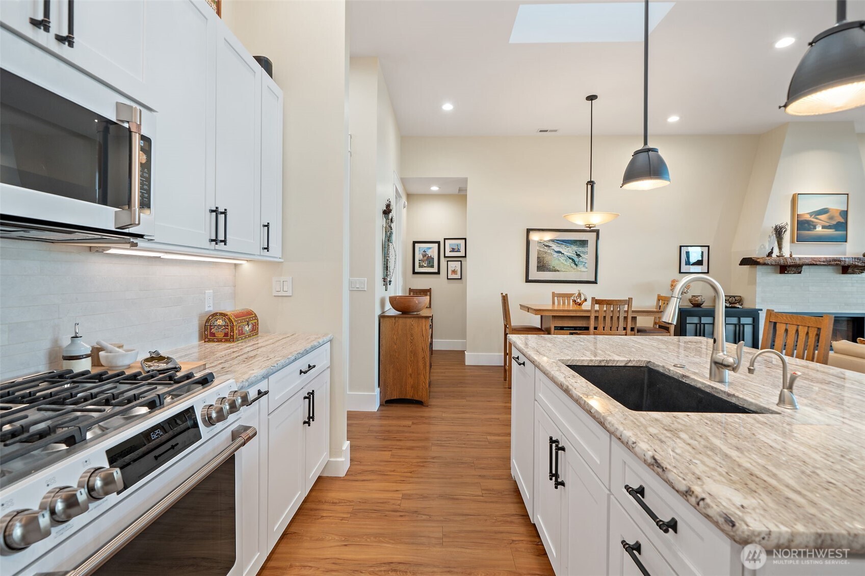 211 E Vineyard Crest Road Grapeview WA 98546