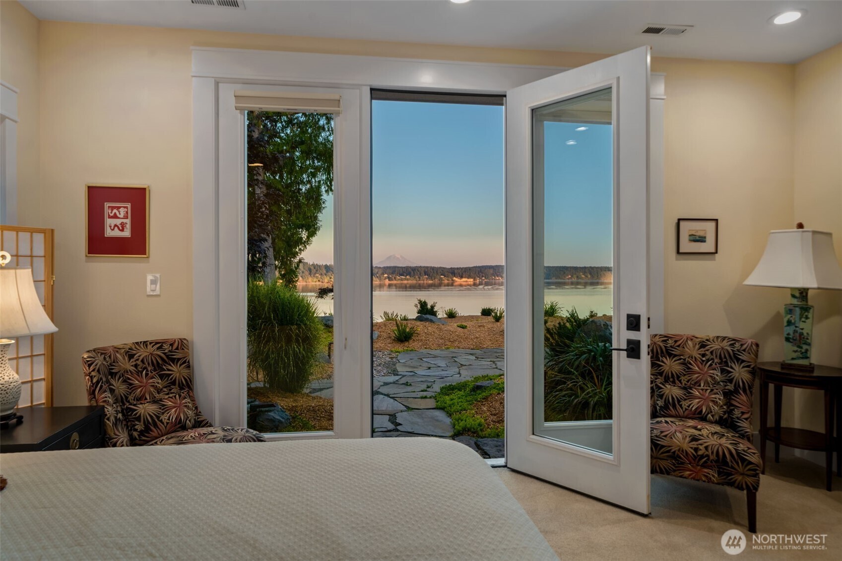 211 E Vineyard Crest Road Grapeview WA 98546