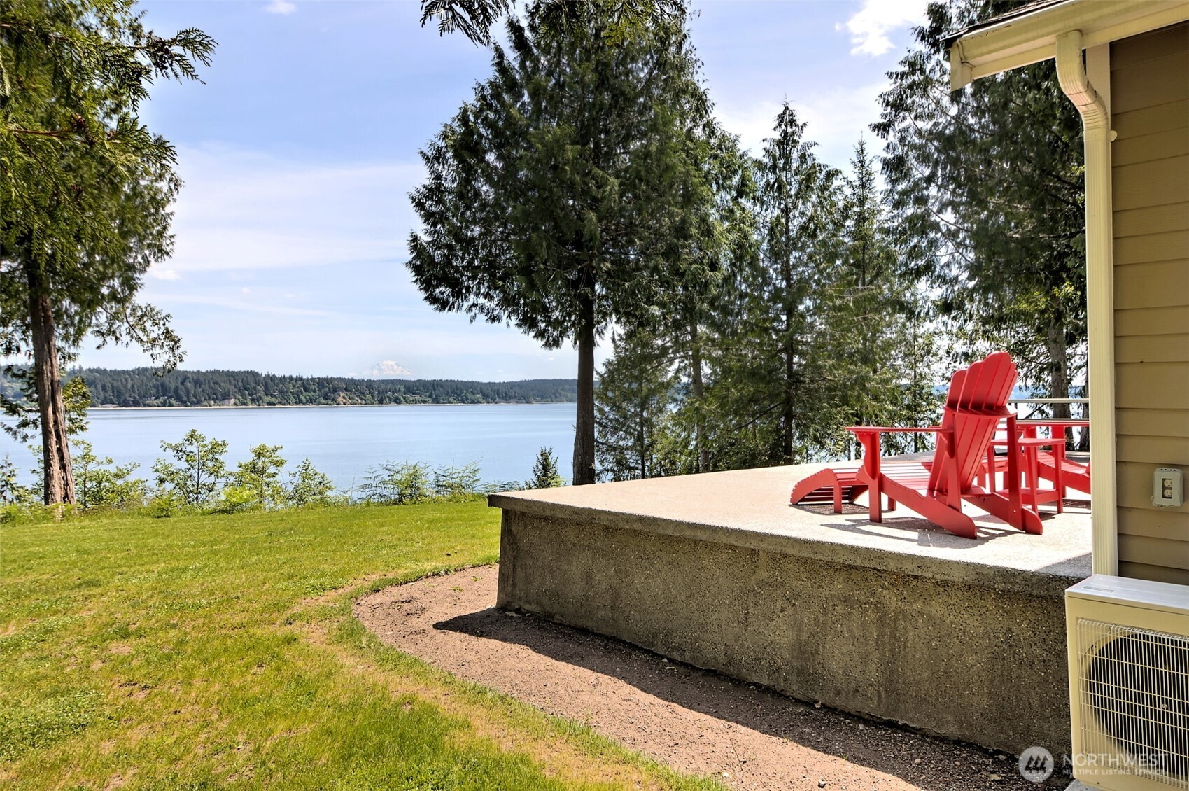 211 E Vineyard Crest Road Grapeview WA 98546