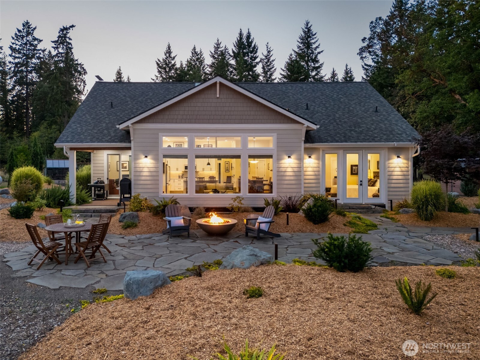 211 E Vineyard Crest Road Grapeview WA 98546