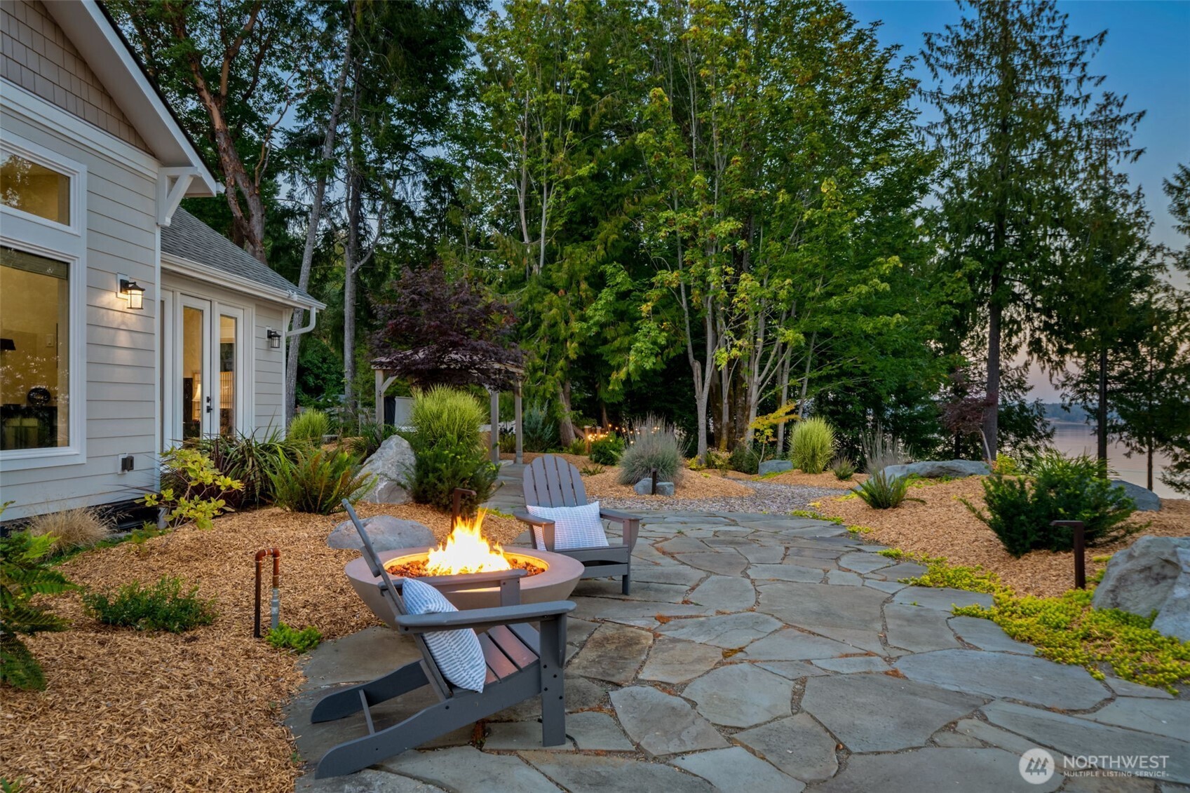 211 E Vineyard Crest Road Grapeview WA 98546