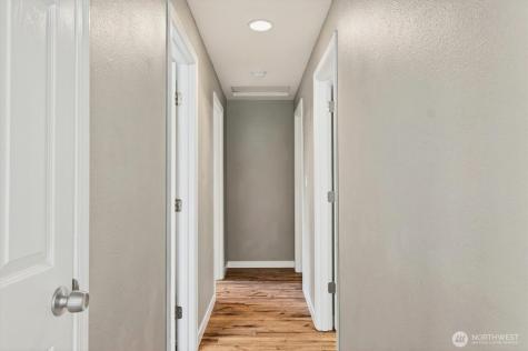 354 Carroll Road Kelso WA 98626