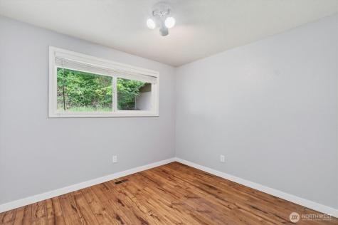 354 Carroll Road Kelso WA 98626
