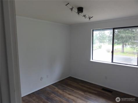 523 160th Street E Tacoma WA 98445