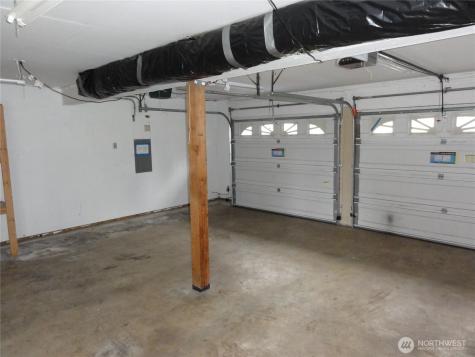 523 160th Street E Tacoma WA 98445