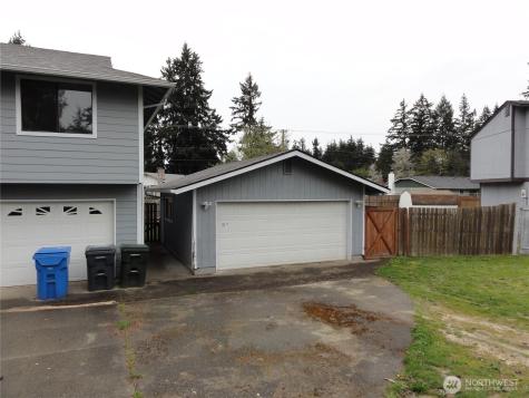 523 160th Street E Tacoma WA 98445