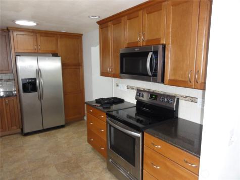 523 160th Street E Tacoma WA 98445