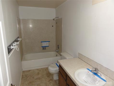 523 160th Street E Tacoma WA 98445