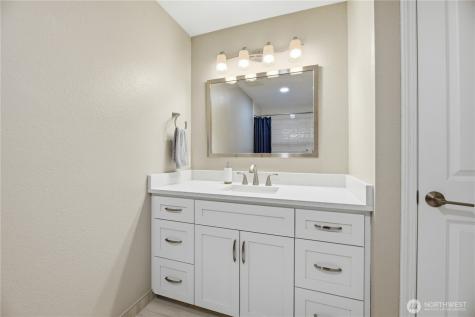 29819 5th Avenue SW Federal Way WA 98023