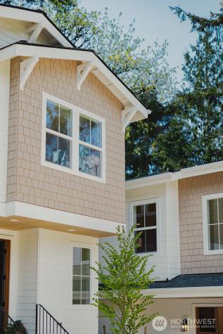 11812 NE 103rd Place Kirkland WA 98033